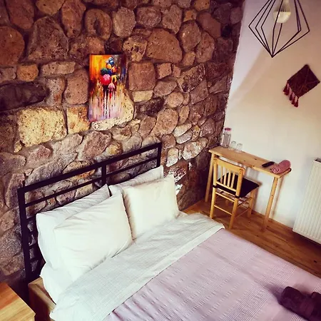 Hotel Teora Stone No 68