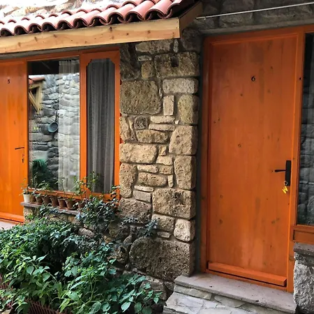 Hotel Teora Stone No 68 *